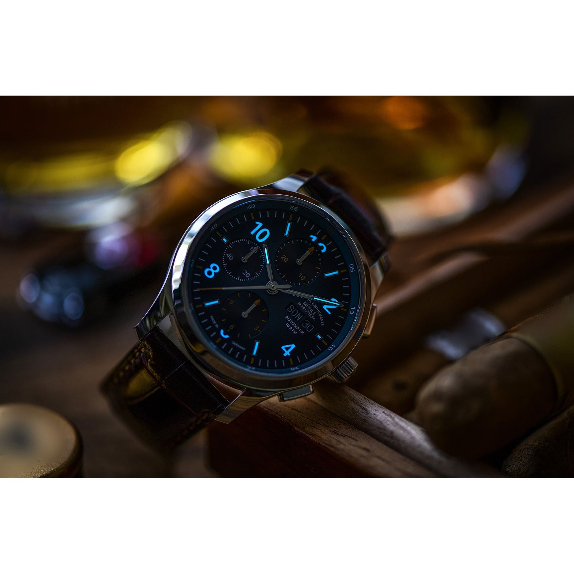 Lunova Chronograph M1-43-06-LB-I