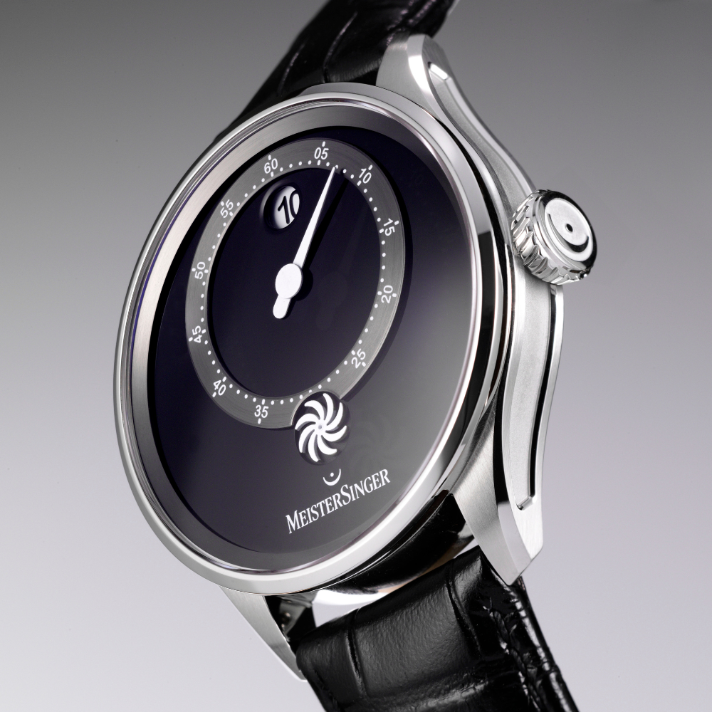 MeisterSinger Panthero Jumping Hour - Glossy Black