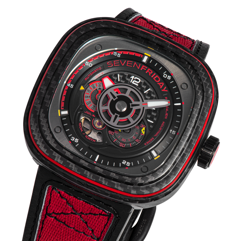 P3C/04 RED CARBON