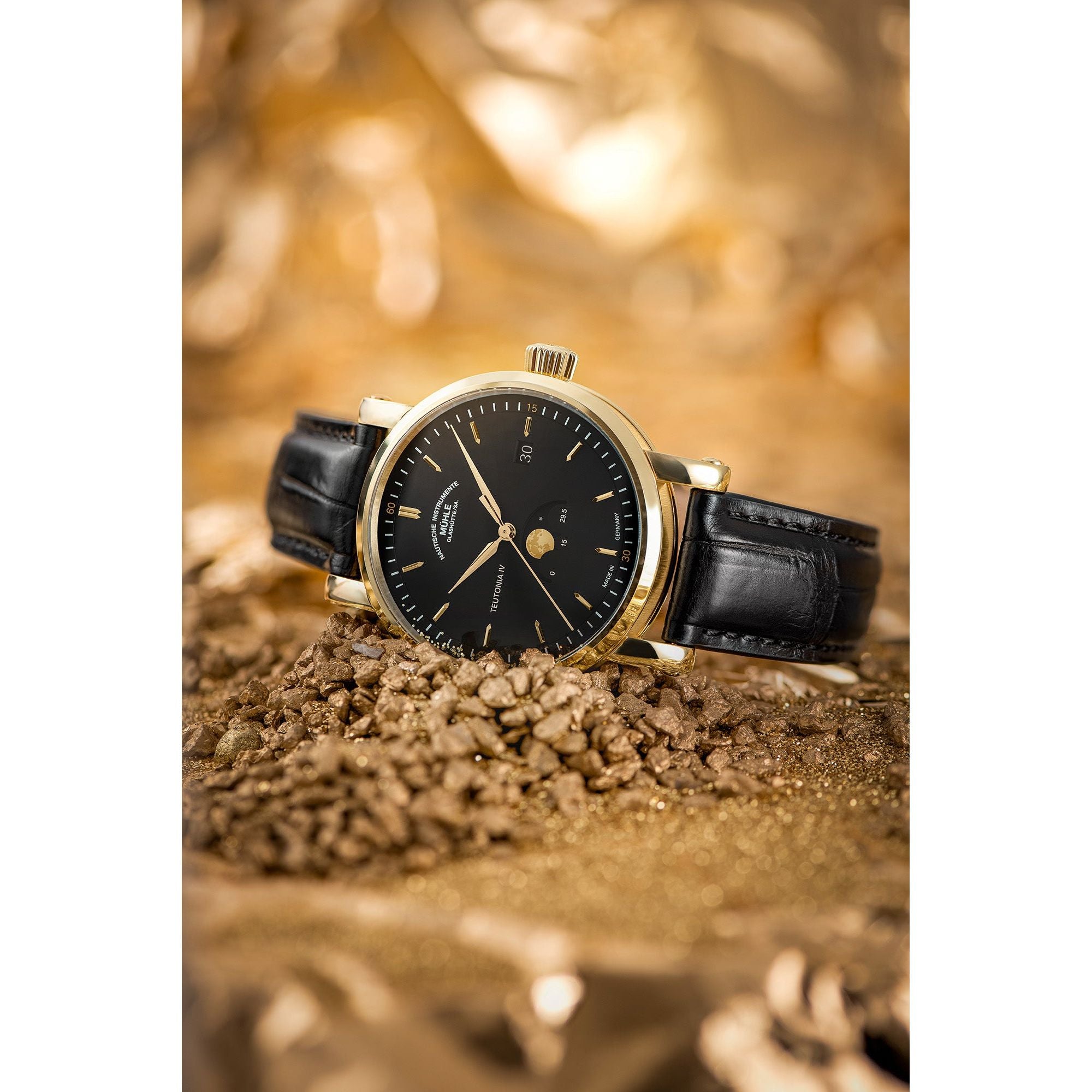 Teutonia IV Moonphase Gold M1-44-03-LB