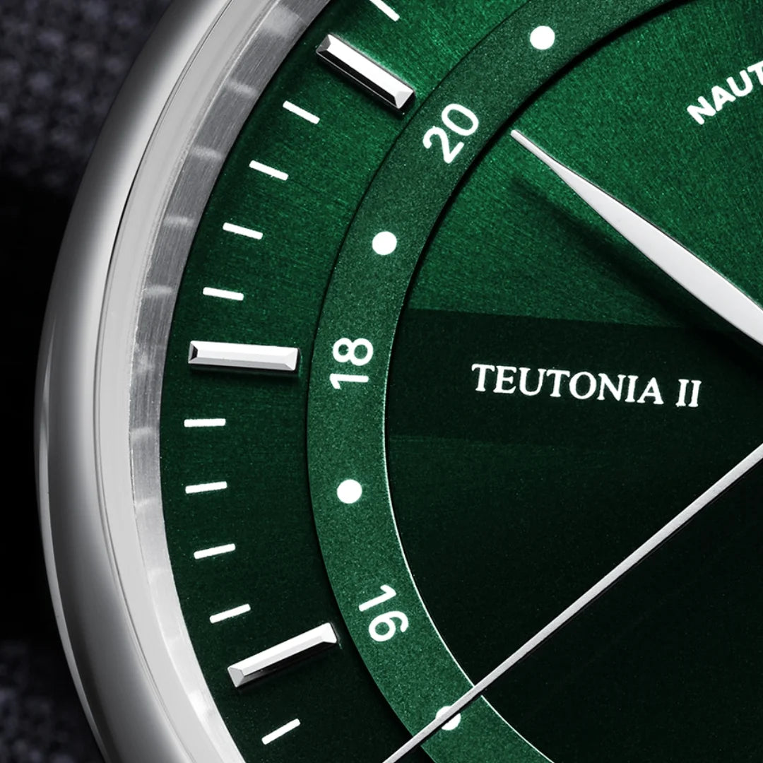 Teutonia II GMT M1-33-96-LB-I
