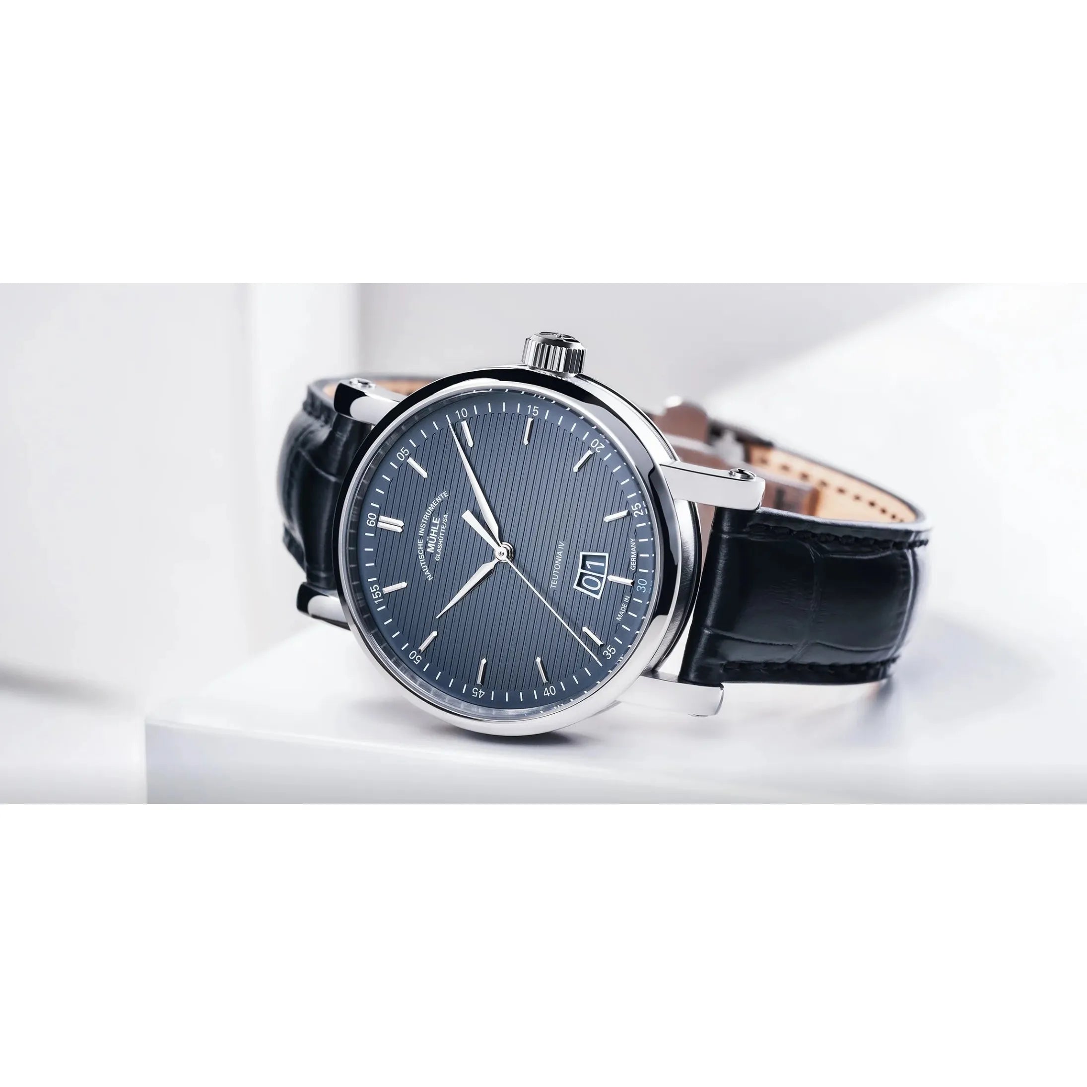 Teutonia IV Big Date Edition 1994 M1-44-75-1994-LB