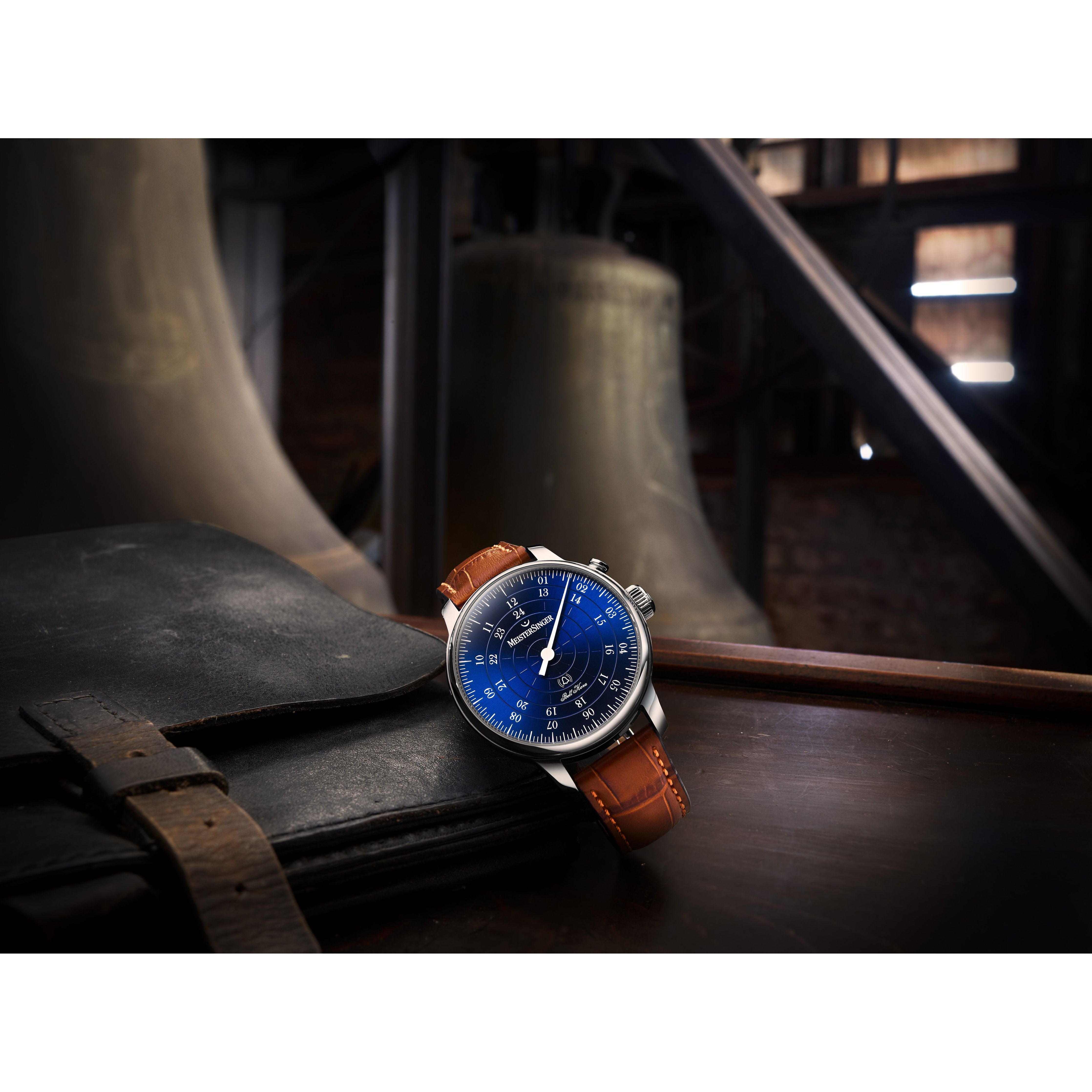 MeisterSinger Bell Hora - Sunburst Blue