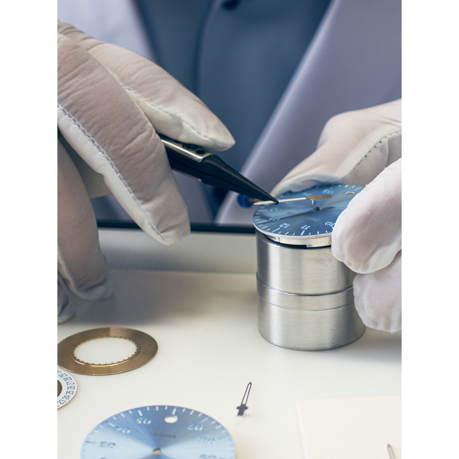 MeisterSinger Kaenos - Sunburst Ice Blue