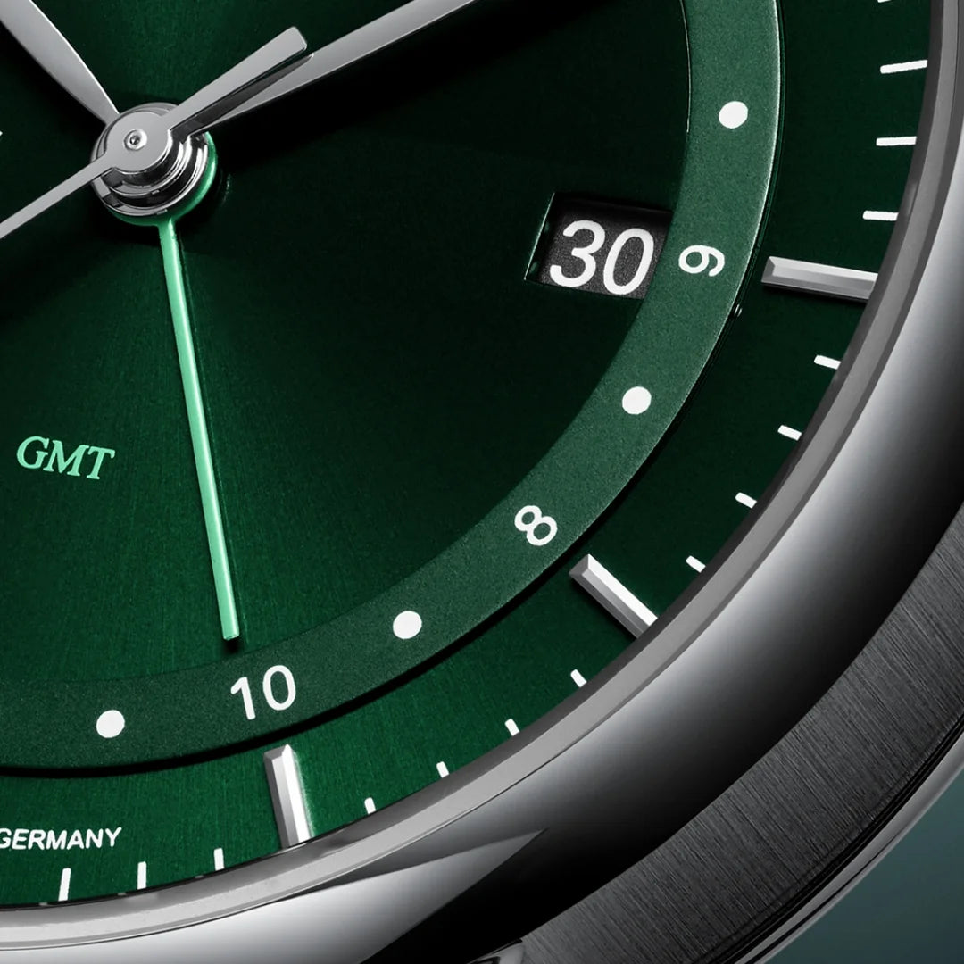 Teutonia II GMT M1-33-96-LB-I