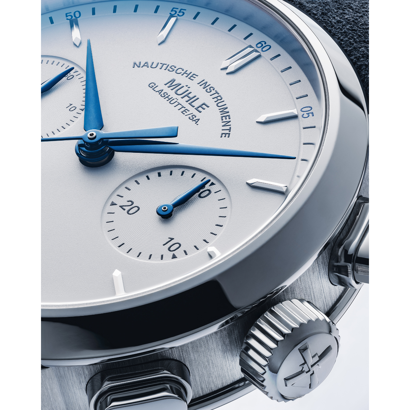 Teutonia IV Chronograph　 M1-44-35-LBV-I